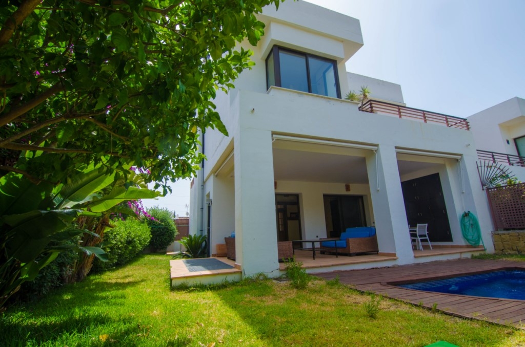 Villa till salu i Benalmádena