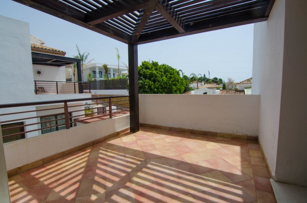 Villa te koop in Benalmádena