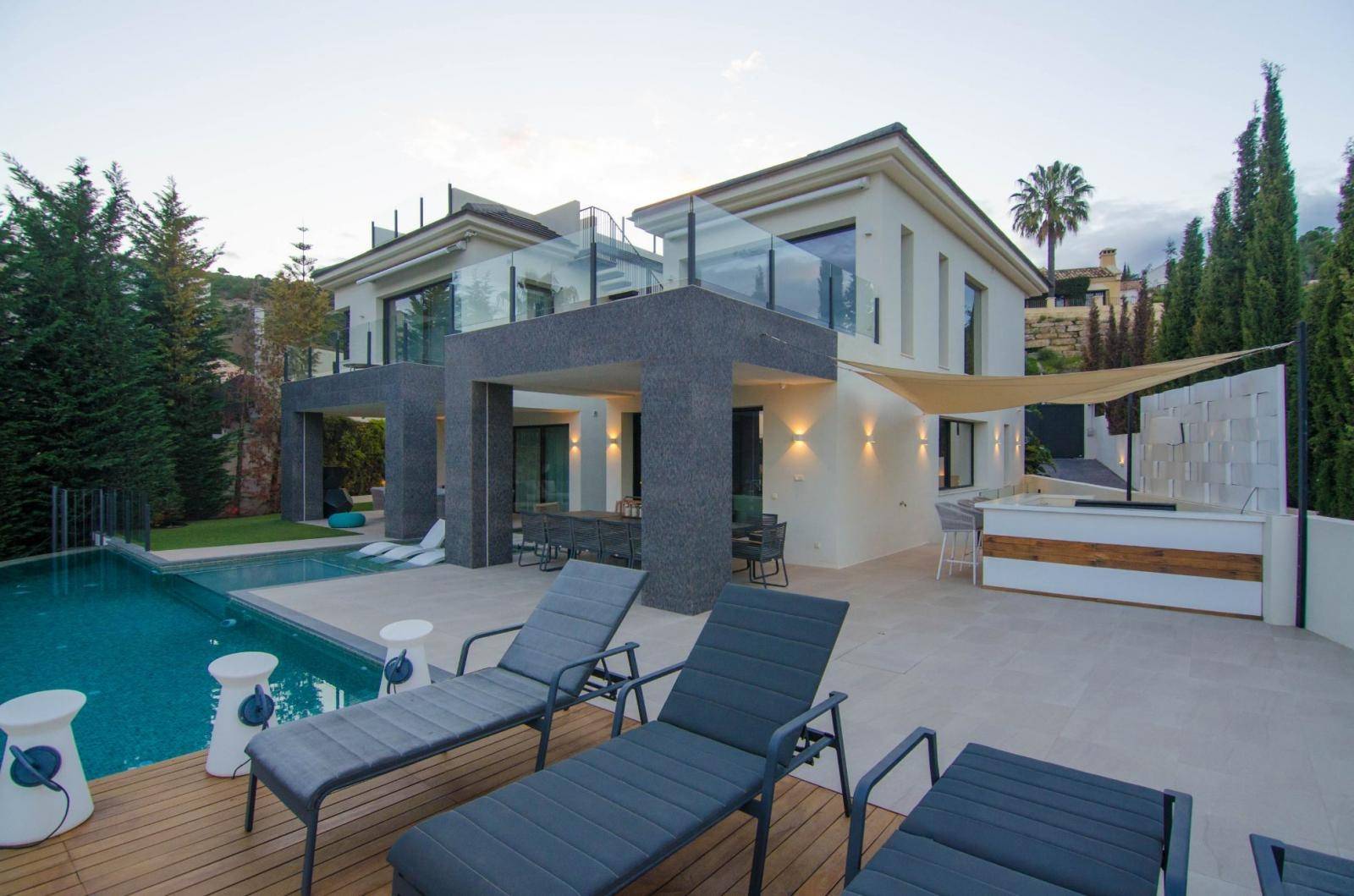 Villa zur miete in Marbella