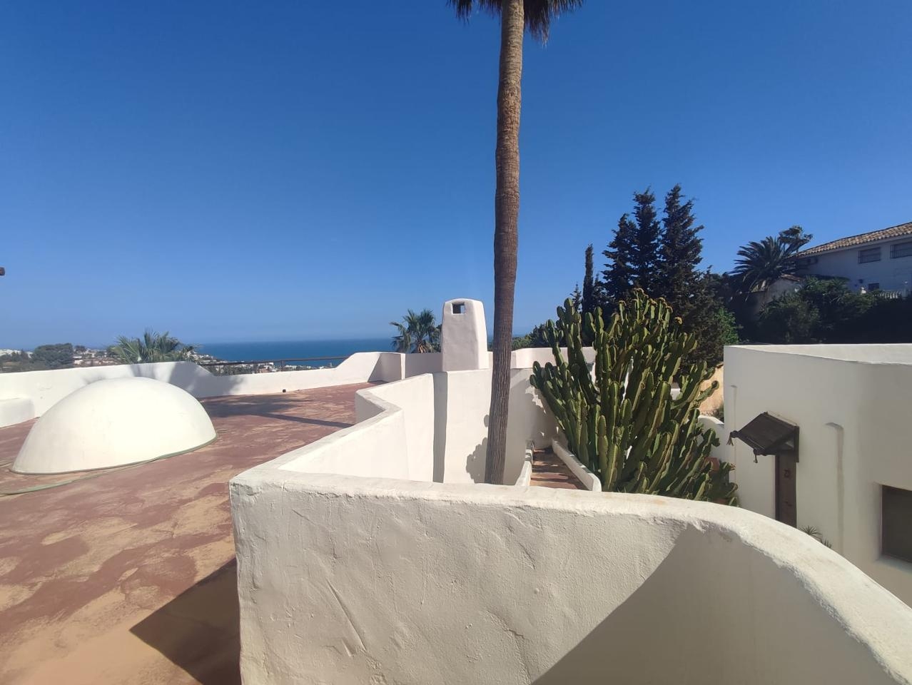 Villa en venta en Benalmádena