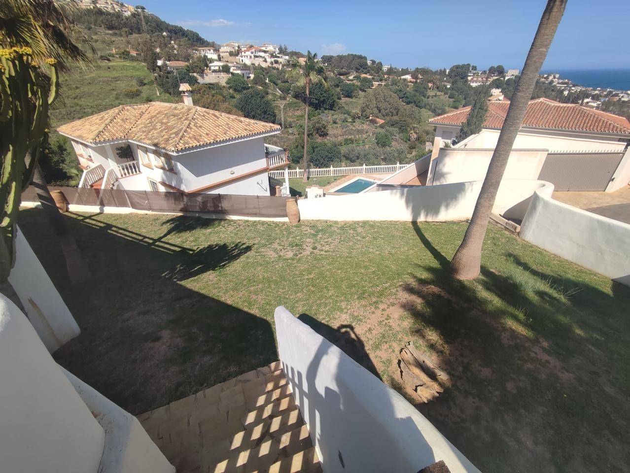 Villa en venta en Benalmádena