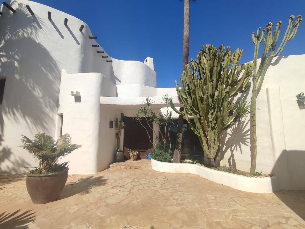Villa en venta en Benalmádena