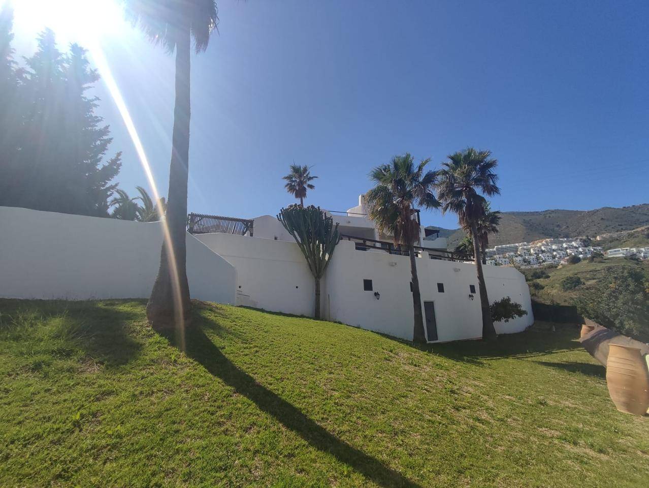Villa en venta en Benalmádena