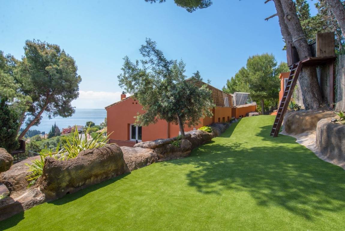 Villa till salu i Benalmádena