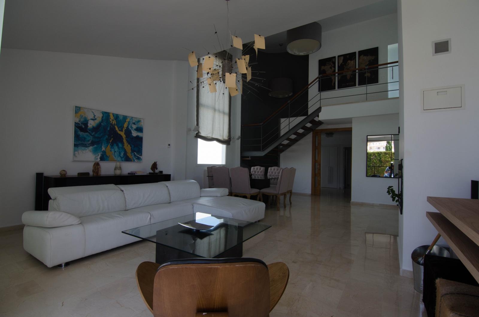 Villa for sale in Benalmádena Costa