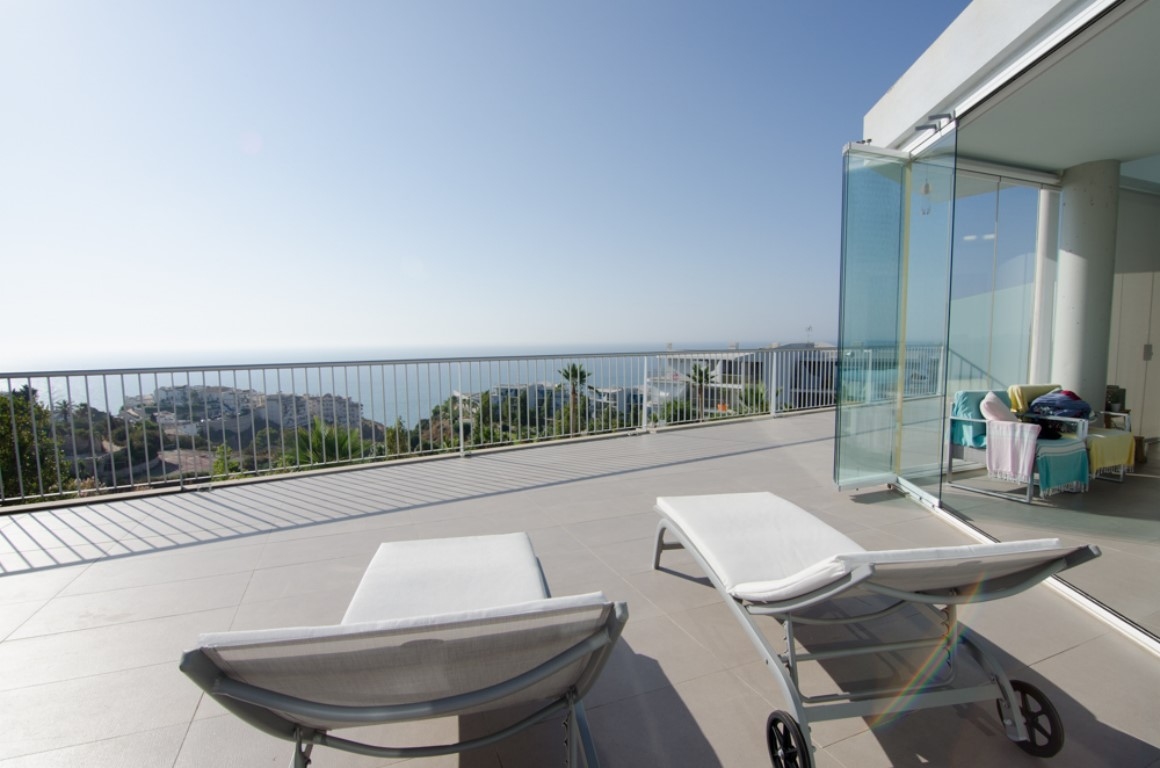 Penthouse for sale in Benalmádena