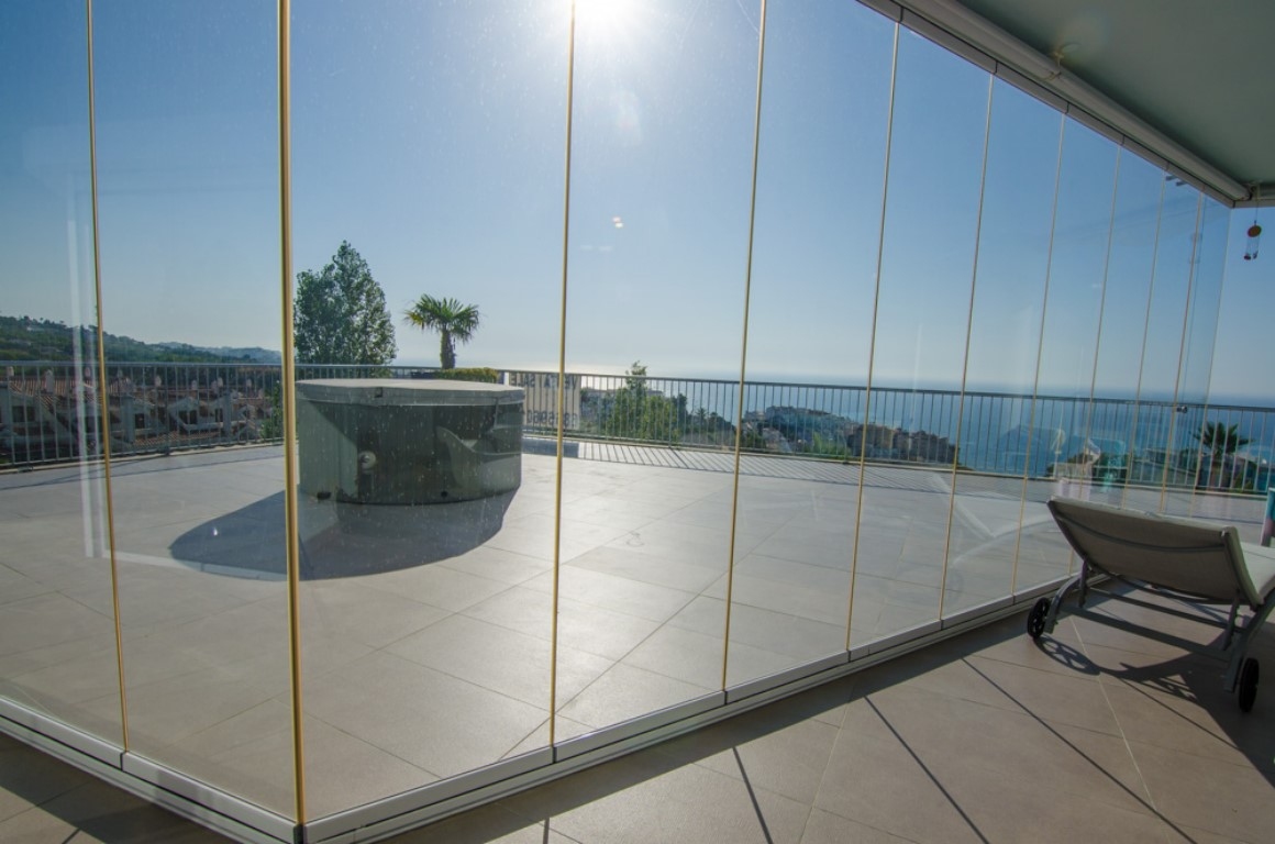 Penthouse for sale in Benalmádena