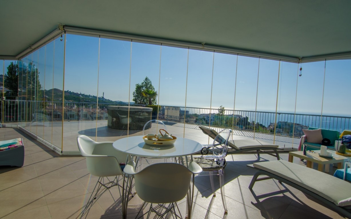 Penthouse for sale in Benalmádena