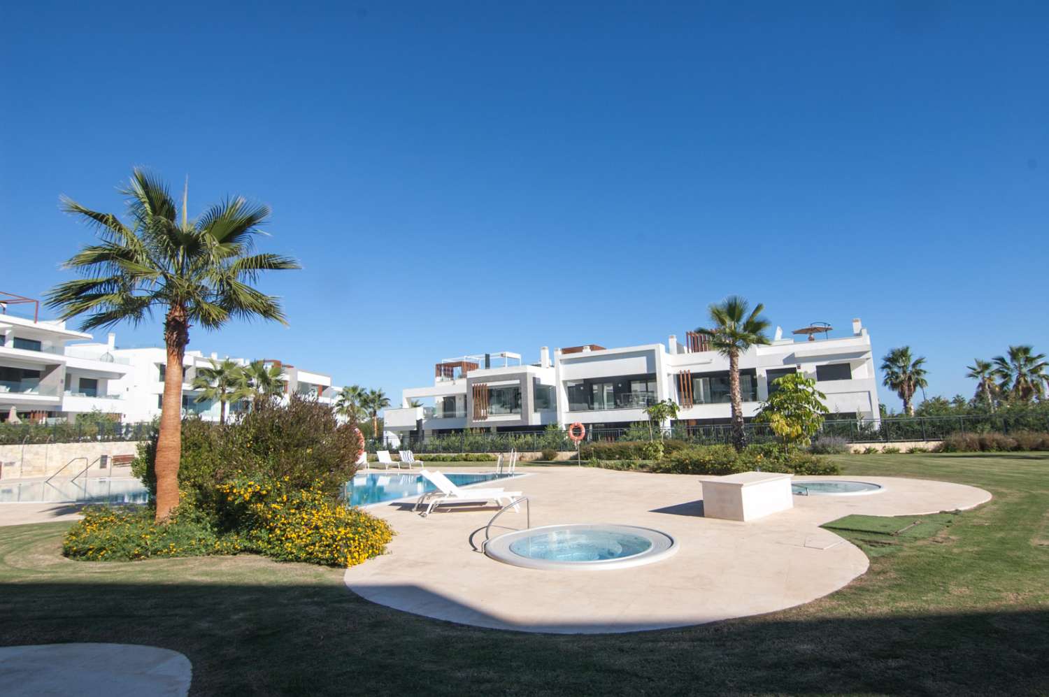 Penthouse zur miete in Cancelada (Estepona)