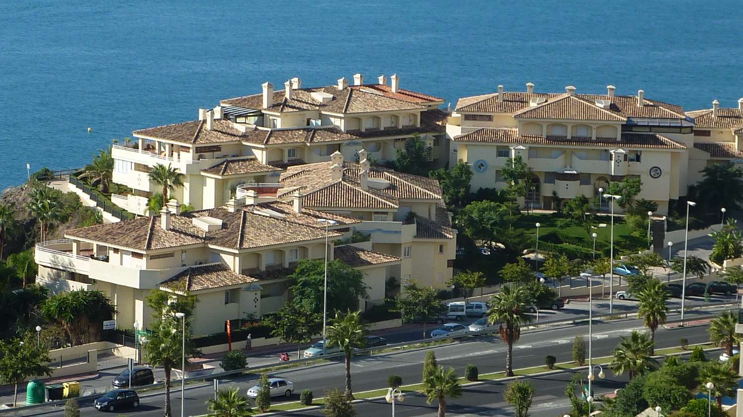 Espectacular vivienda en primerisima linea de playa de Benalmadena Costa