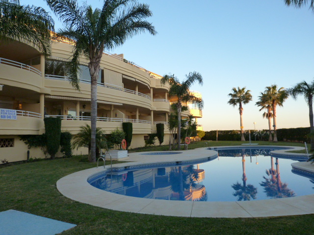 Espectacular vivienda en primerisima linea de playa de Benalmadena Costa
