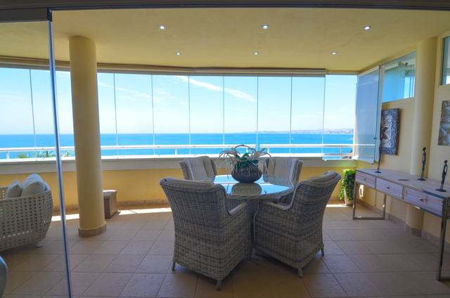Espectacular vivienda en primerisima linea de playa de Benalmadena Costa