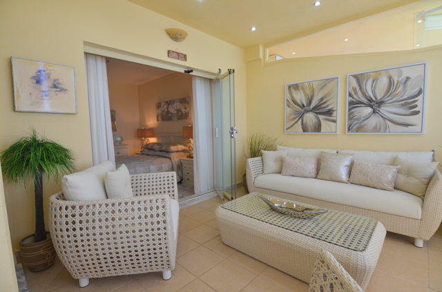 Espectacular vivienda en primerisima linea de playa de Benalmadena Costa