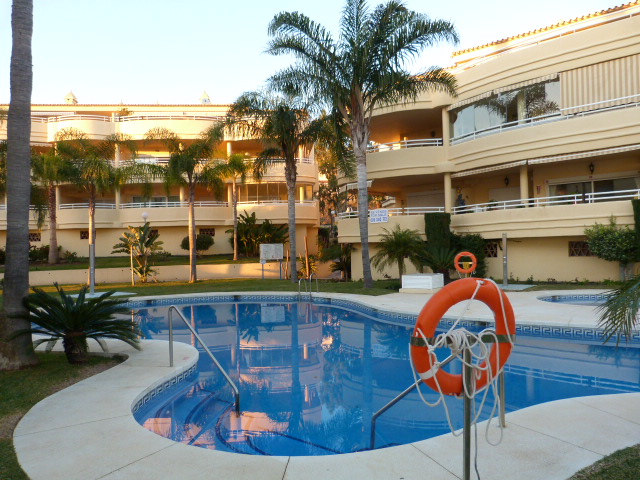 Espectacular vivienda en primerisima linea de playa de Benalmadena Costa