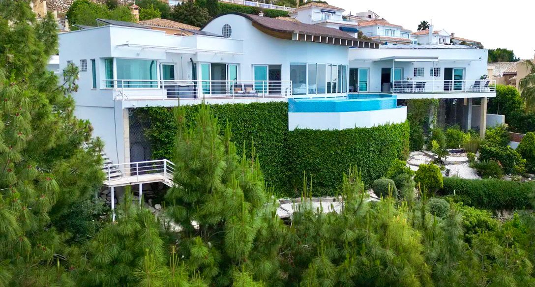 Vila en venda in Benalmádena