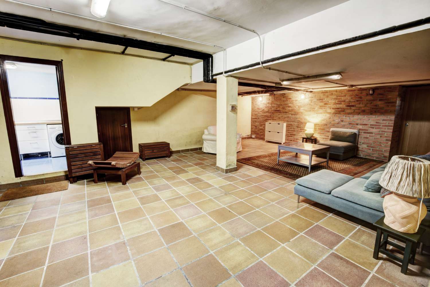 VILLA CON UBICACION INMEJORABLE CON BONITAS VISTAS AL MAR