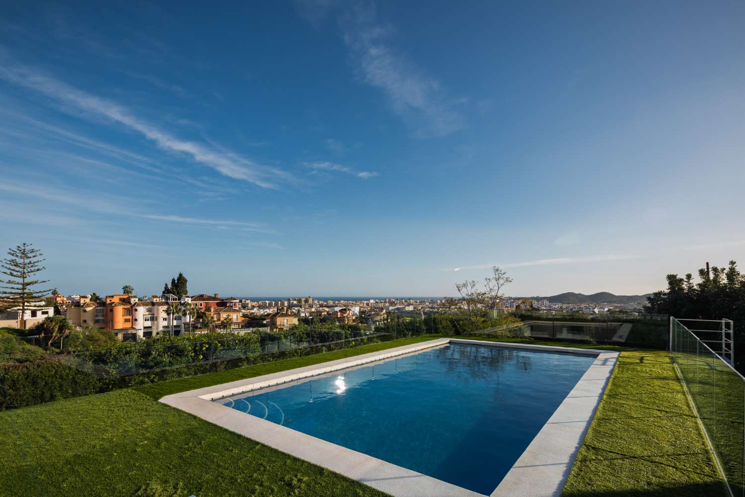VILLA EN MIJAS CON ESPECTACULARES VISTAS AL MEDITERRANEO