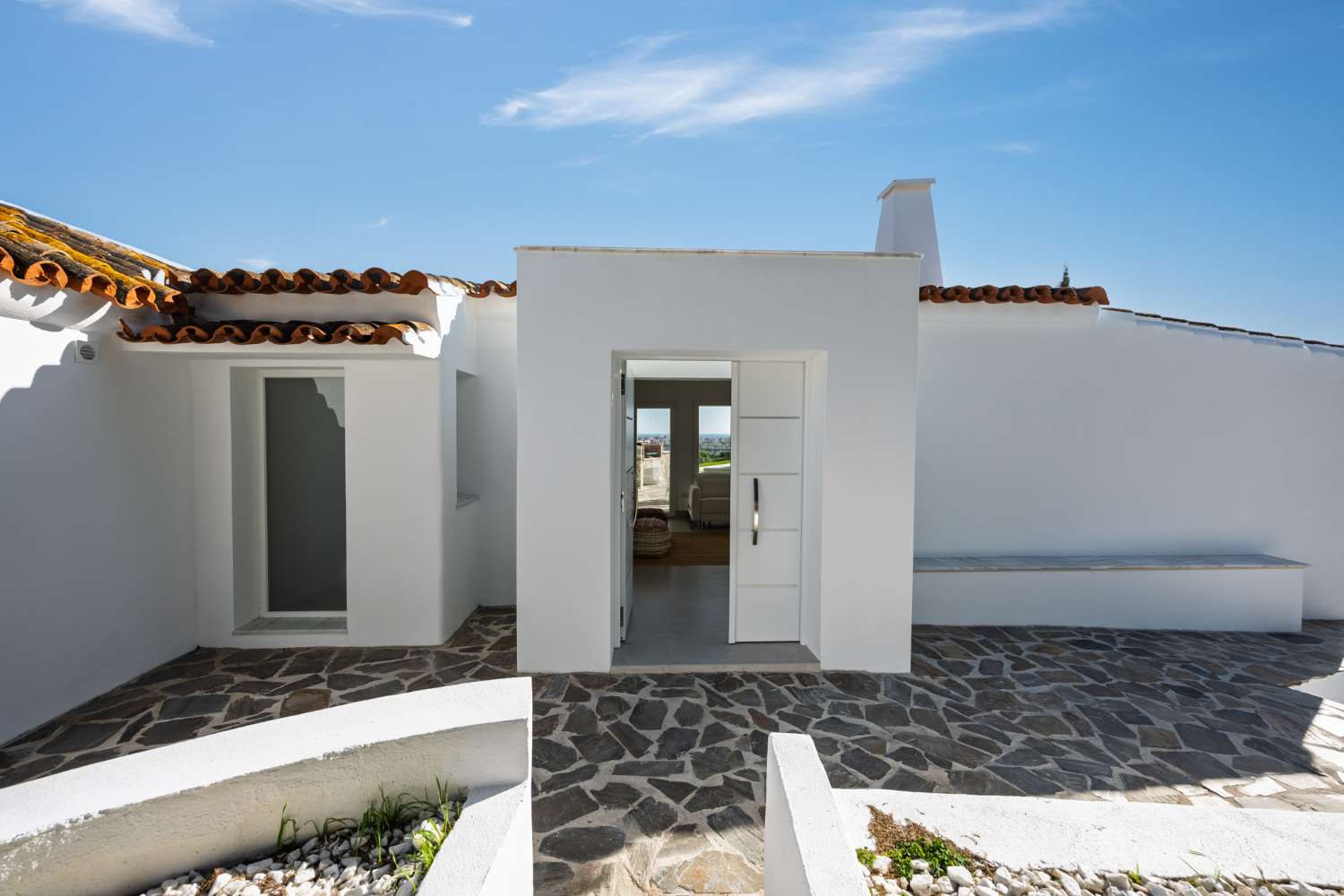 VILLA EN MIJAS CON ESPECTACULARES VISTAS AL MEDITERRANEO