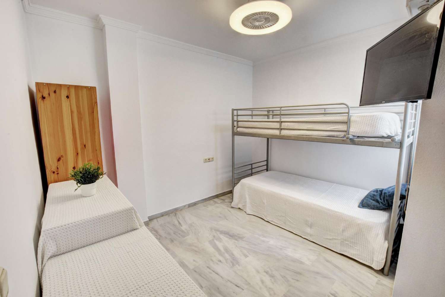 APARTAMENTO EN ZONA CENTRO DE ARROYO DE LA MIEL