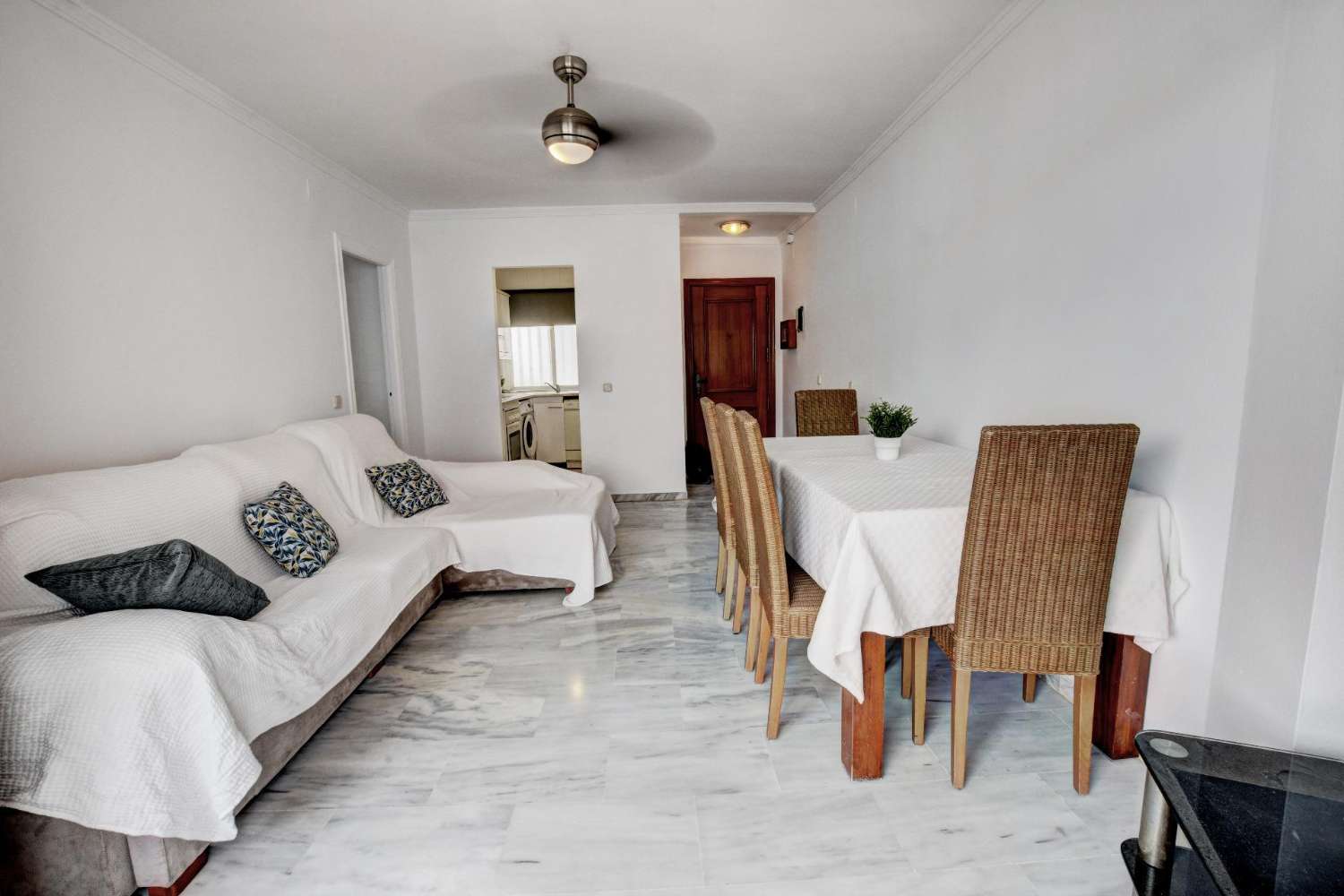 APARTAMENTO EN ZONA CENTRO DE ARROYO DE LA MIEL