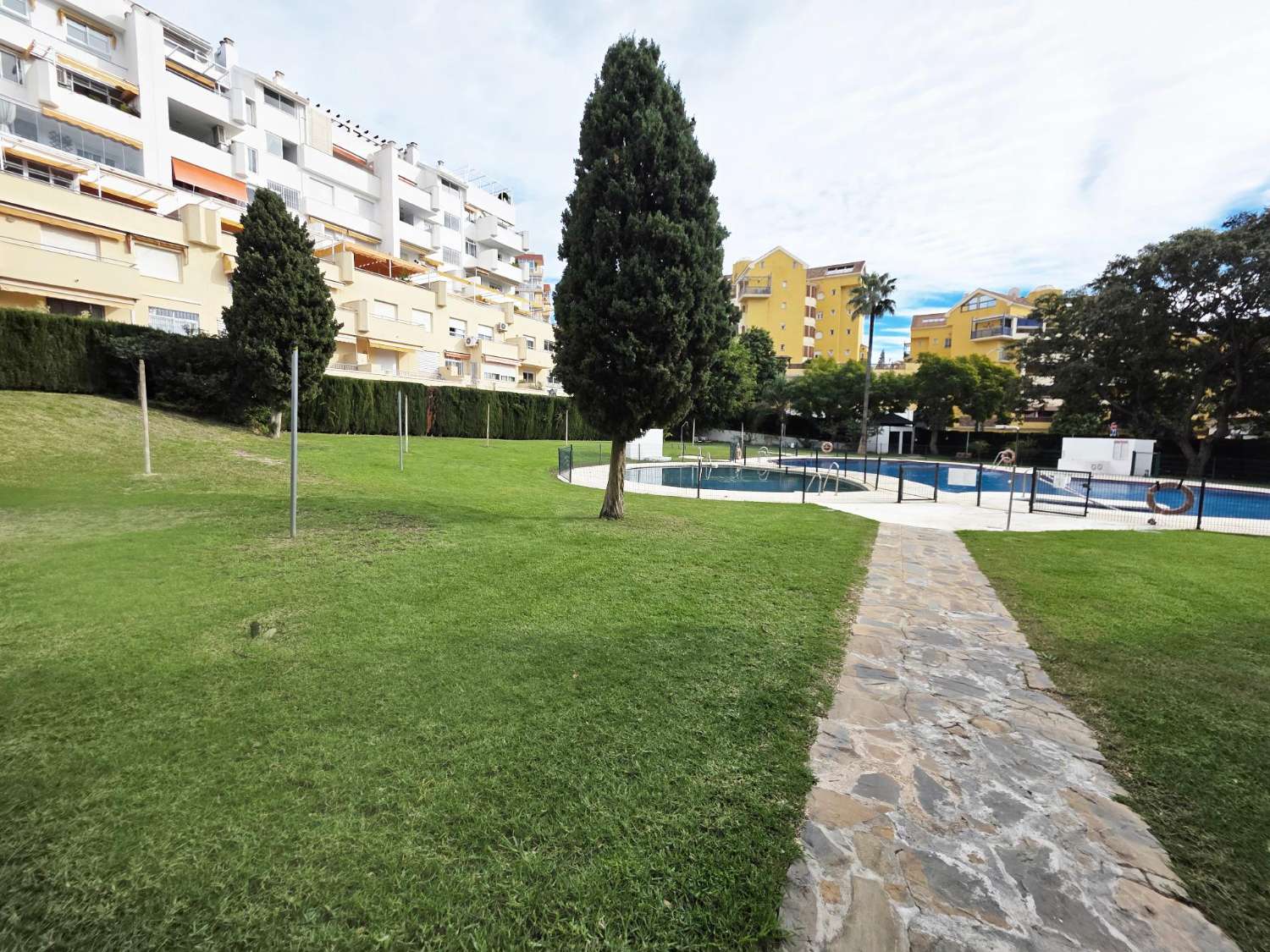 APARTAMENTO EN ZONA CENTRO DE ARROYO DE LA MIEL