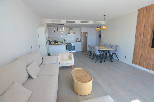 FANTASTICA VIVIENDA CON VISTAS PANORAMICAS