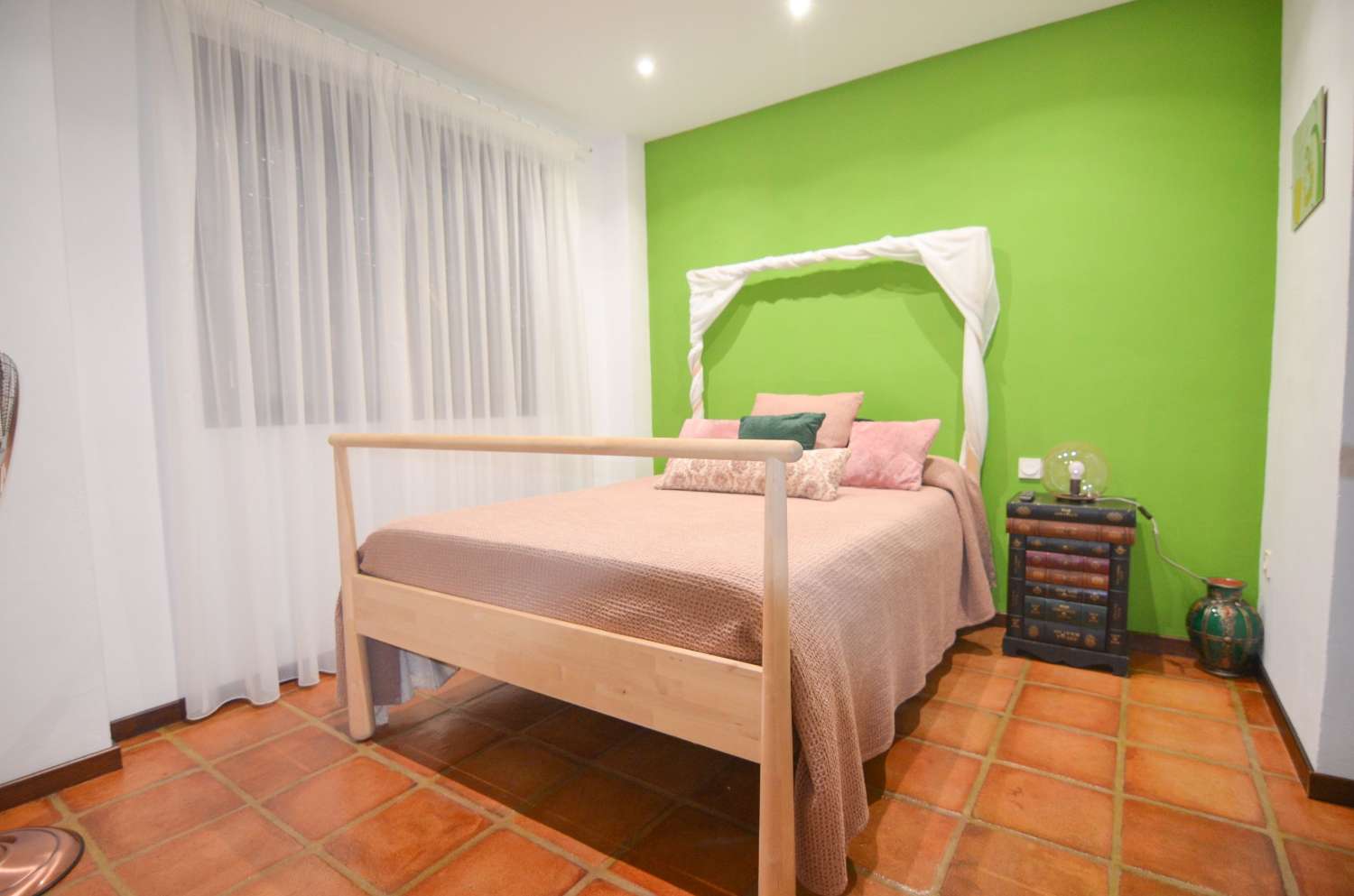 VILLA INDEPENDIENTE EN ZONA CARREFOUR TORREMOLINOS