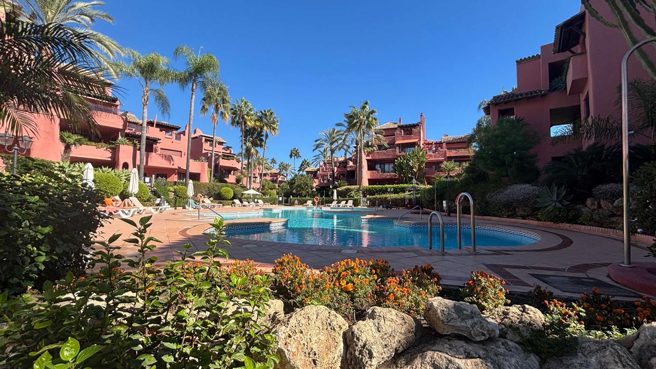 Fantastica propiedad en Urbanizacion de Lujo de Estepona