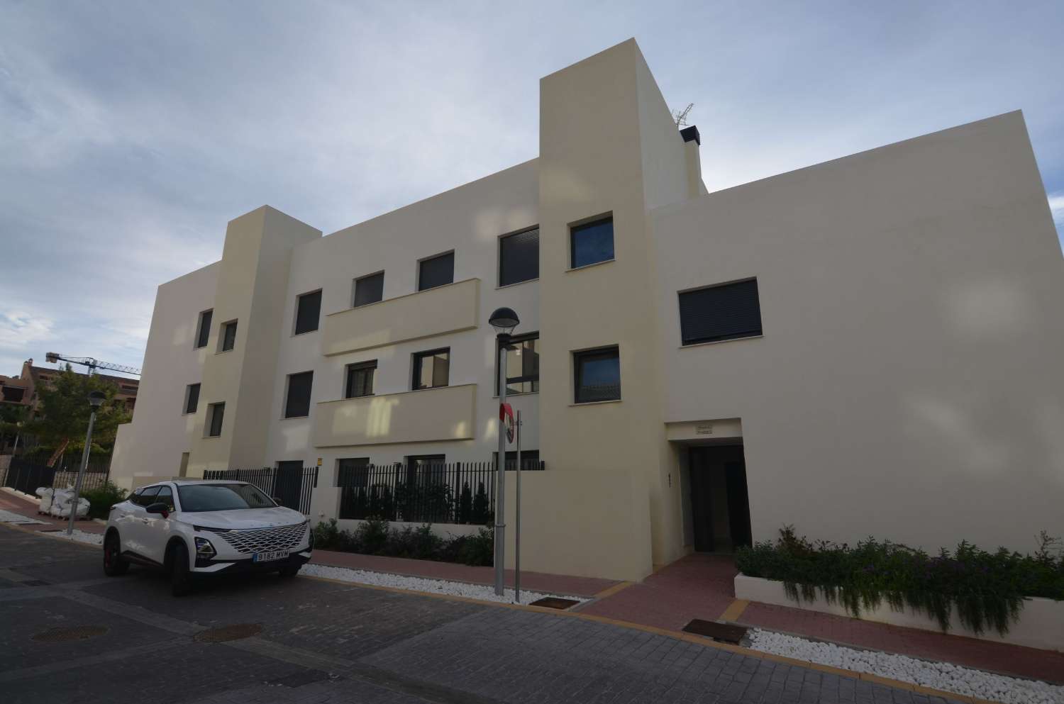 FABULOSA VIVIENDA A ESTRENAR  DE SO DORMITORIOS CON VISTAS AL MAR
